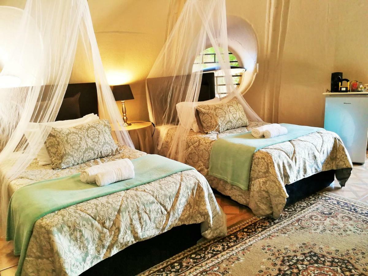 Safari Guesthouse Vryburg Exteriör bild